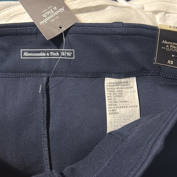 Abercrombie & Fitch Dark Blue Pull On Stretch Pants XS - Picture 5 of 6